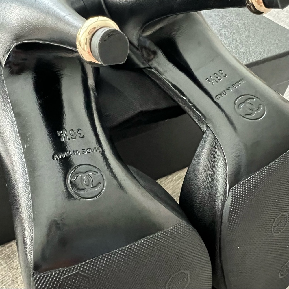 CHANEL Camellia Half-d'Orsay 4” Pumps - Picture 10 of 10